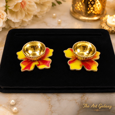 Handmade resin haldi kumkum set with floral inlay for festive use