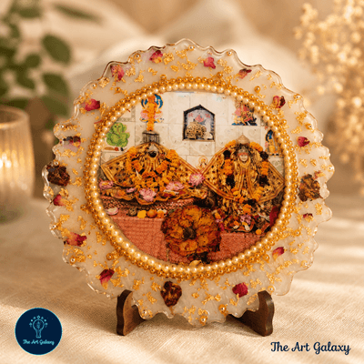 Resin god image set with temple flowers Resin god image set with temple flowers
